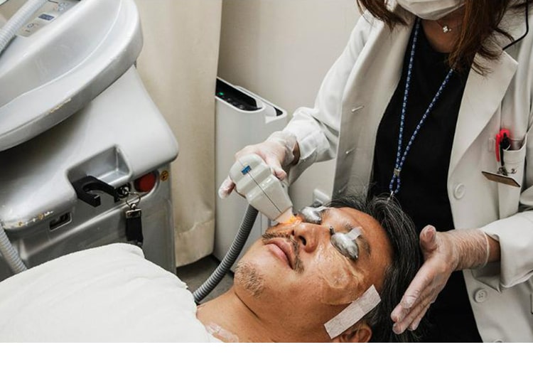 Point3_施術シーンの画像